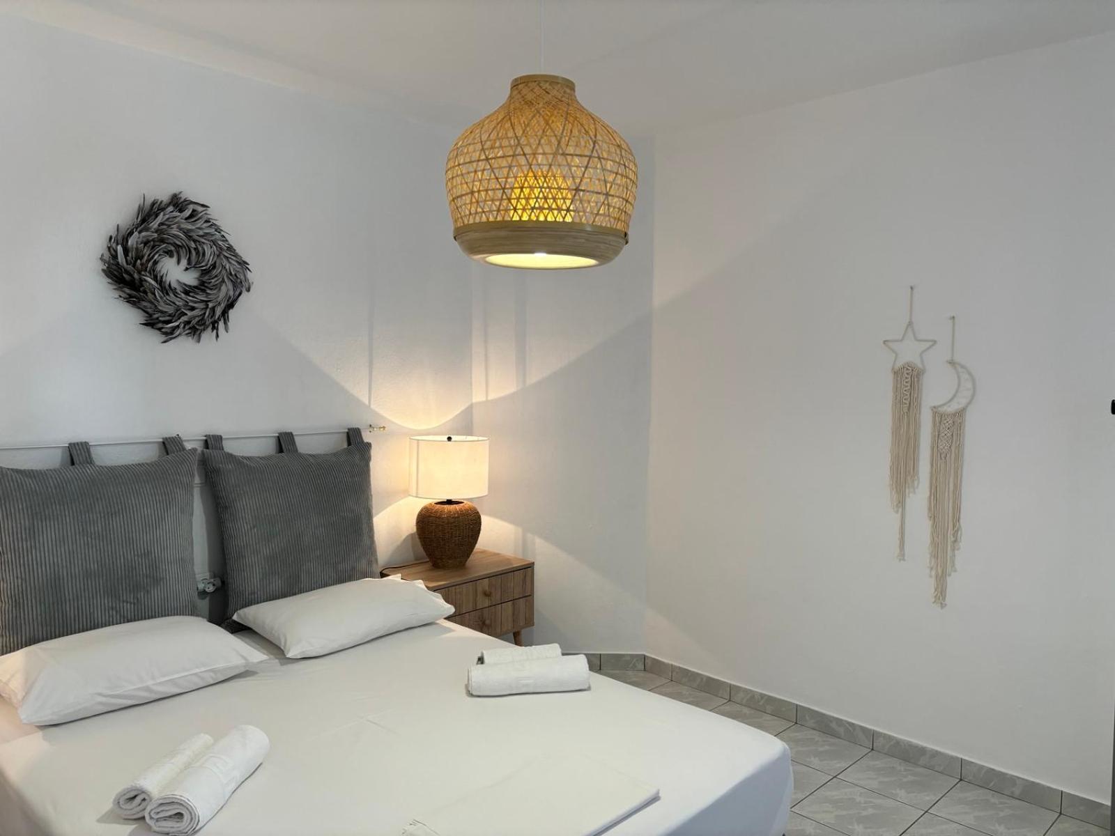 Chrysa House Hotel Kamares  Exterior photo