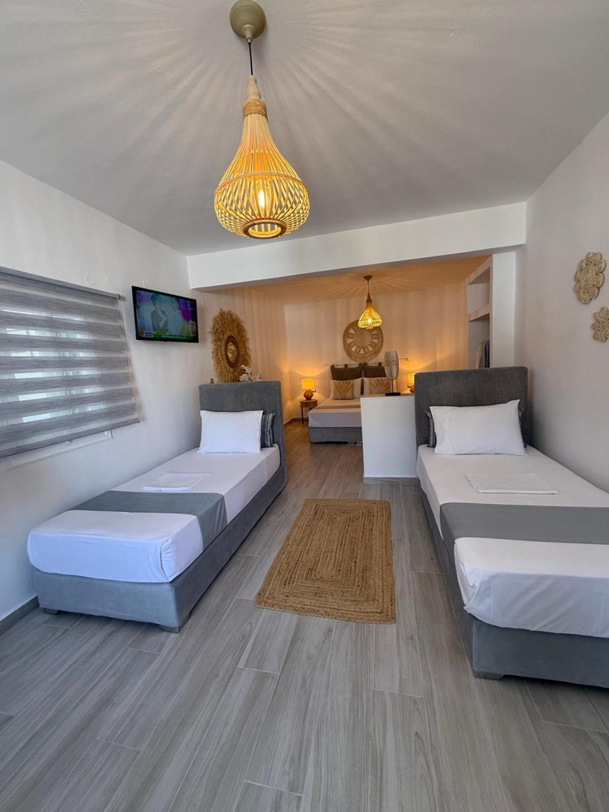 Chrysa House Hotel Kamares  Exterior photo